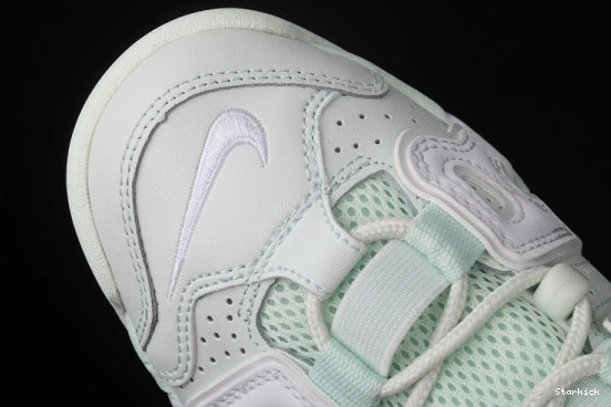 UPTEMPO MORE AIR “BARELY GREEN” 917593-300 NIKE 0923